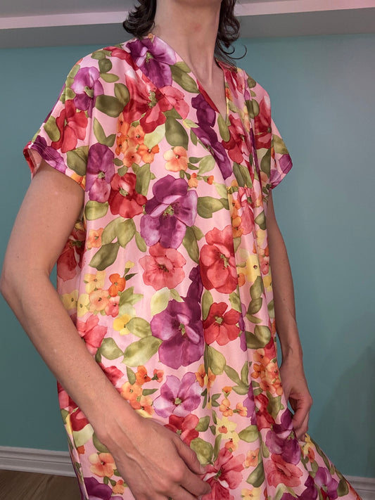 "CAROL REED" FLORAL LOUNGE DRESS (MUUMUU)