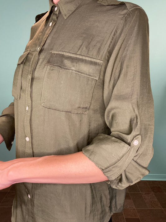 "BANANA REPUBLIC" DILLON CLASSIC FIT SHIRT IN ARMY GREEN