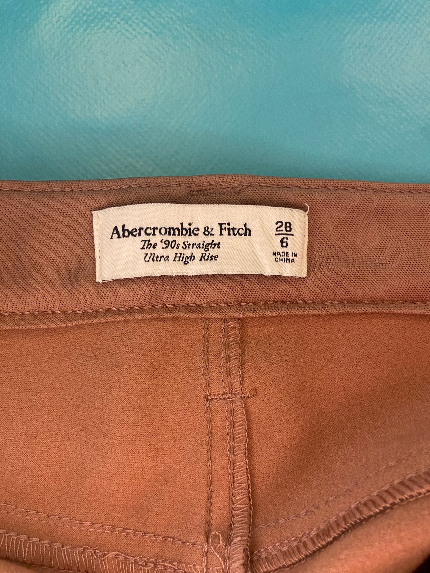 "ABERCROMBIE AND FITCH" STRETCH VINYL PANTS IN DUSTY ROSE