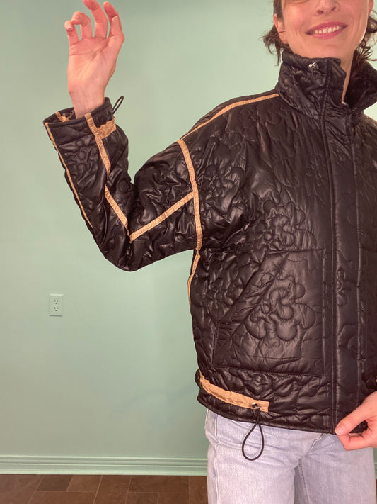 NEW NEVER WORN "YAS" BLACK FLORAL QUILTED COAT