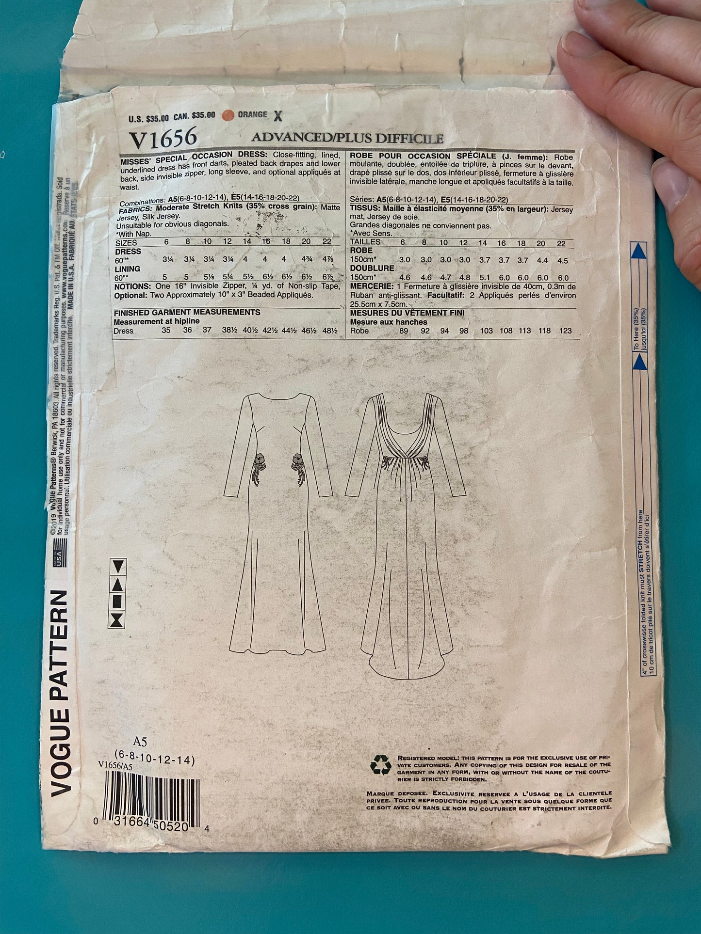 ***NEW UNCUT - "BADGLEY MISCHKA FOR VOGUE" LONG SLEEVE GOWN SEWING PATTERN