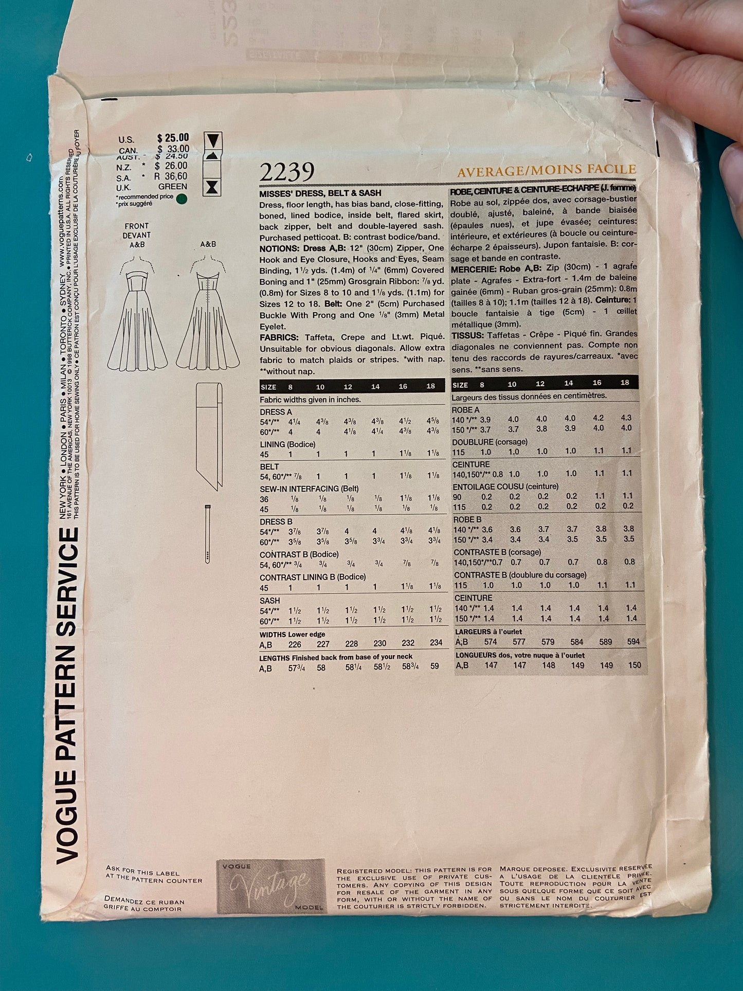 ***NEW UNCUT - "VOGUE VINTAGE REMAKE" STRAPLESS GOWN SEWING PATTERN