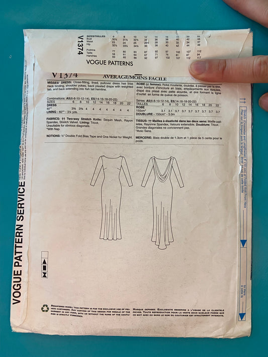***NEW UNCUT "BADGLEY MISCHKA FOR VOGUE" SEWING PATTERN
