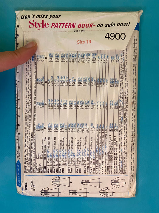 ***VINTAGE "STYLE" LATE 70'S DRESS/GOWN SEWING PATTERN