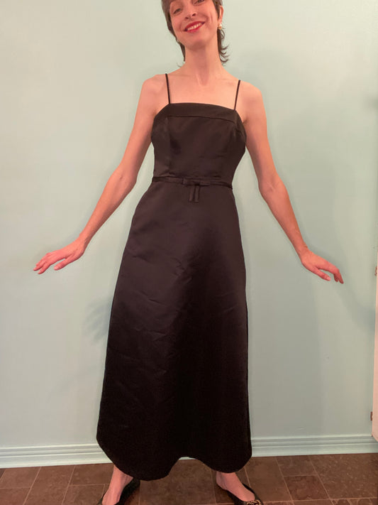 ***NEW WITH TAGS “BELLA FORMALS”  BLACK SATIN LOOK GOWN