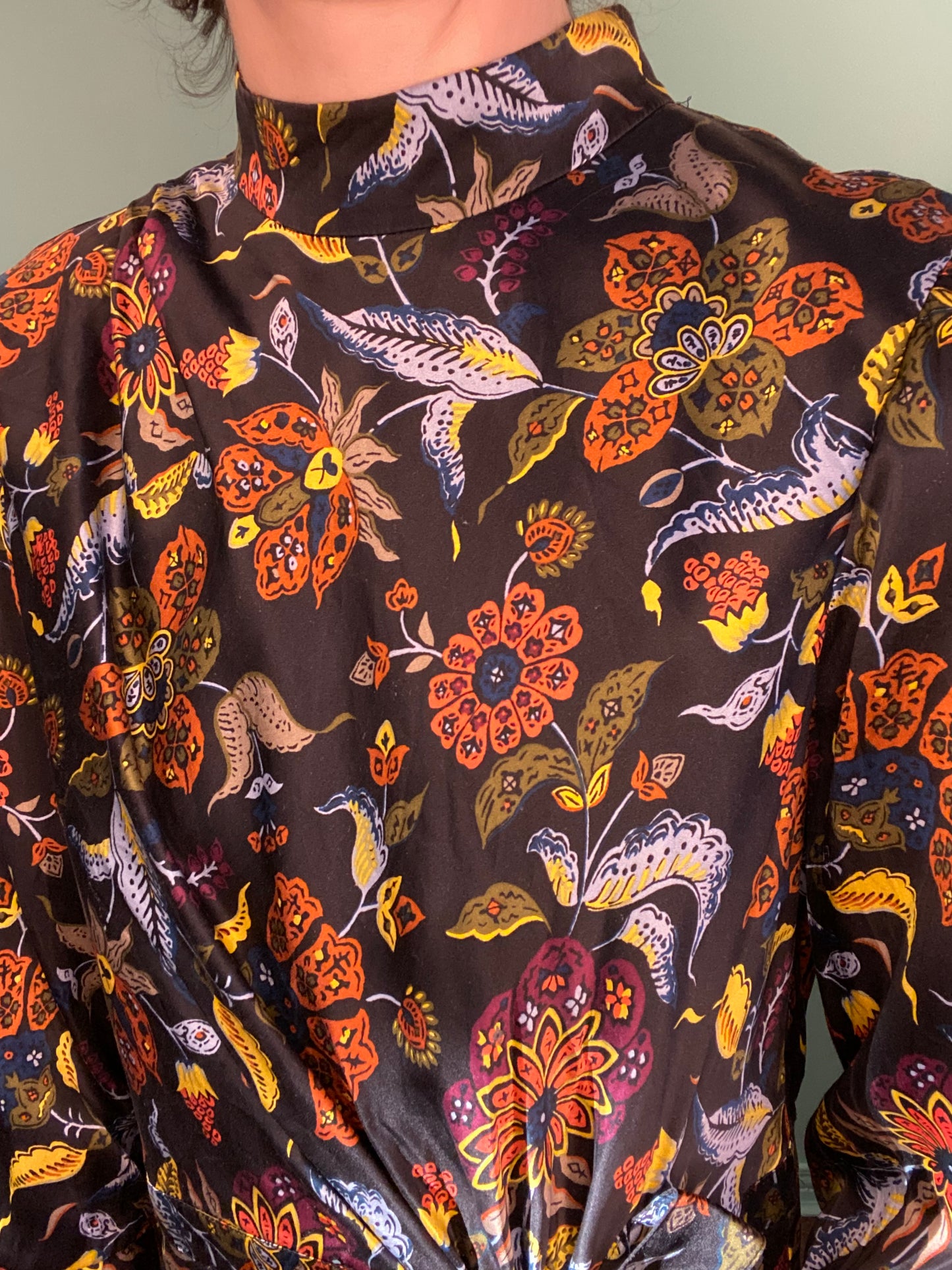 %100 SILK FLORAL FLOOR LENGTH DRESS