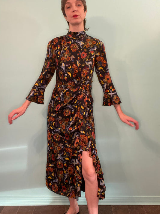 %100 SILK FLORAL FLOOR LENGTH DRESS