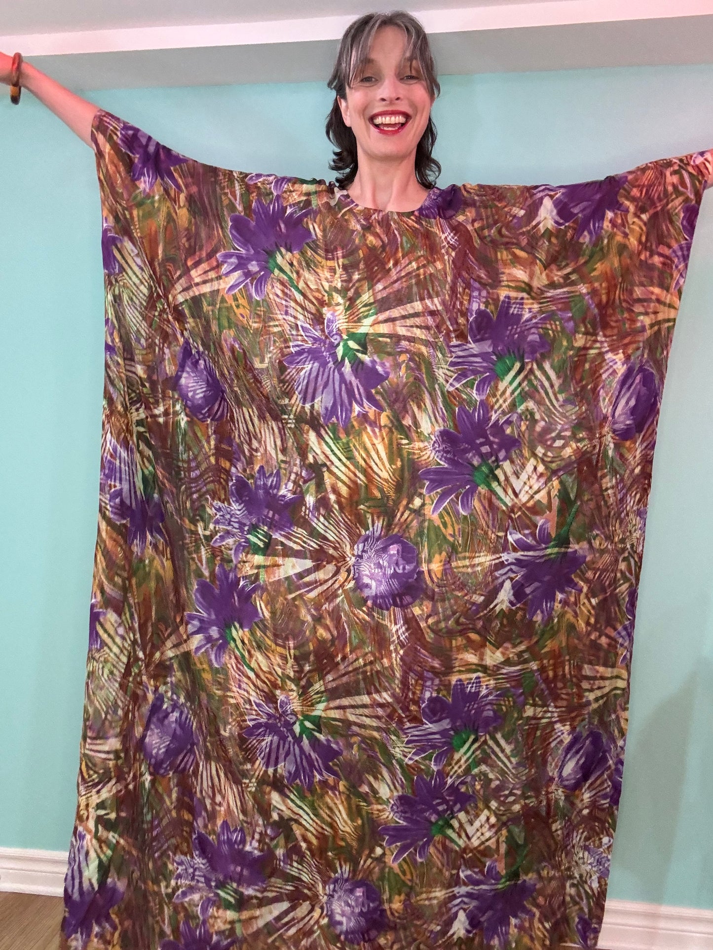 VINTAGE FLORAL PURPLE AND BROWN KAFTAN