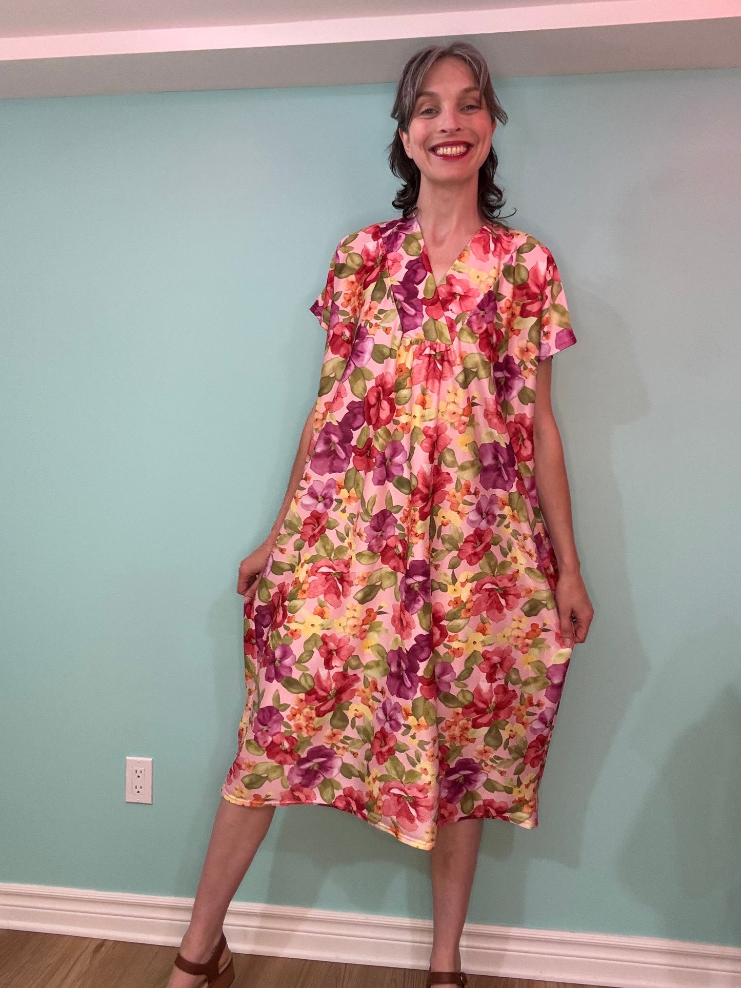 "CAROL REED" FLORAL LOUNGE DRESS (MUUMUU)