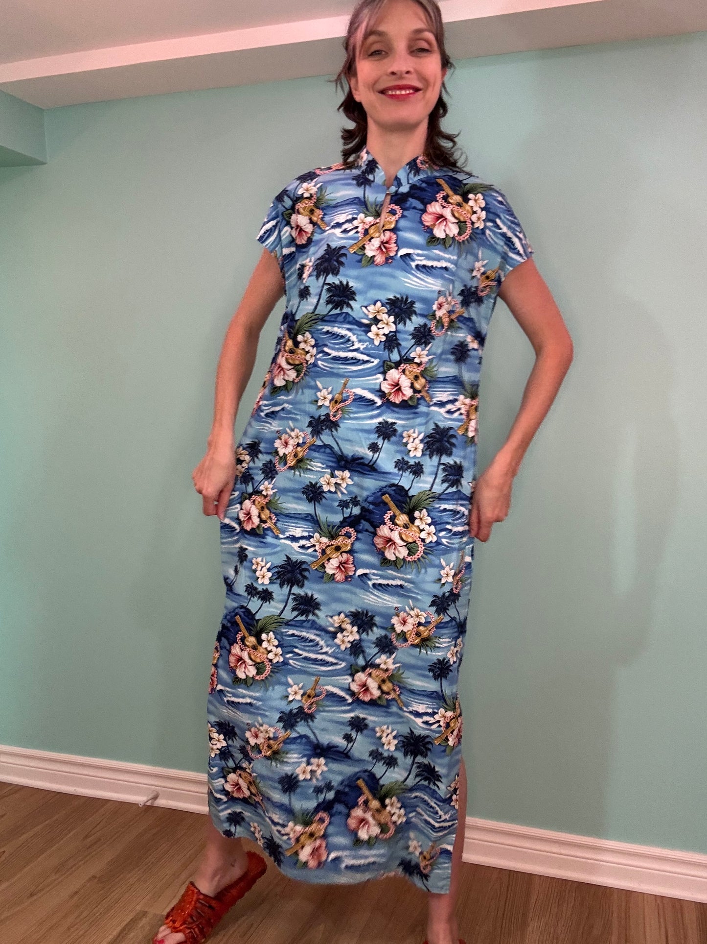 "HILO HATTIE" 2000'S BLUE QIPAO STYLE FLORAL DRESS