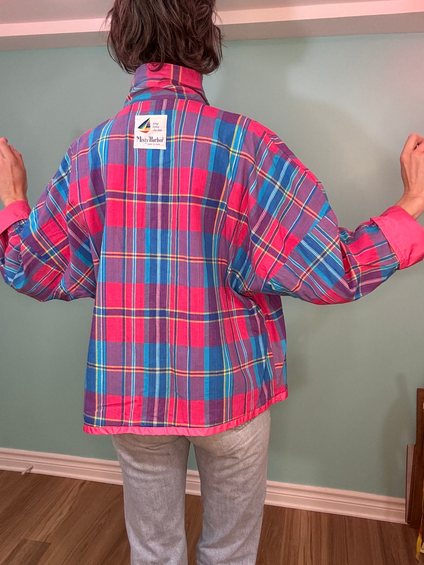 "MISTY HARBOUR" REVERSIBLE WIND BREAKER