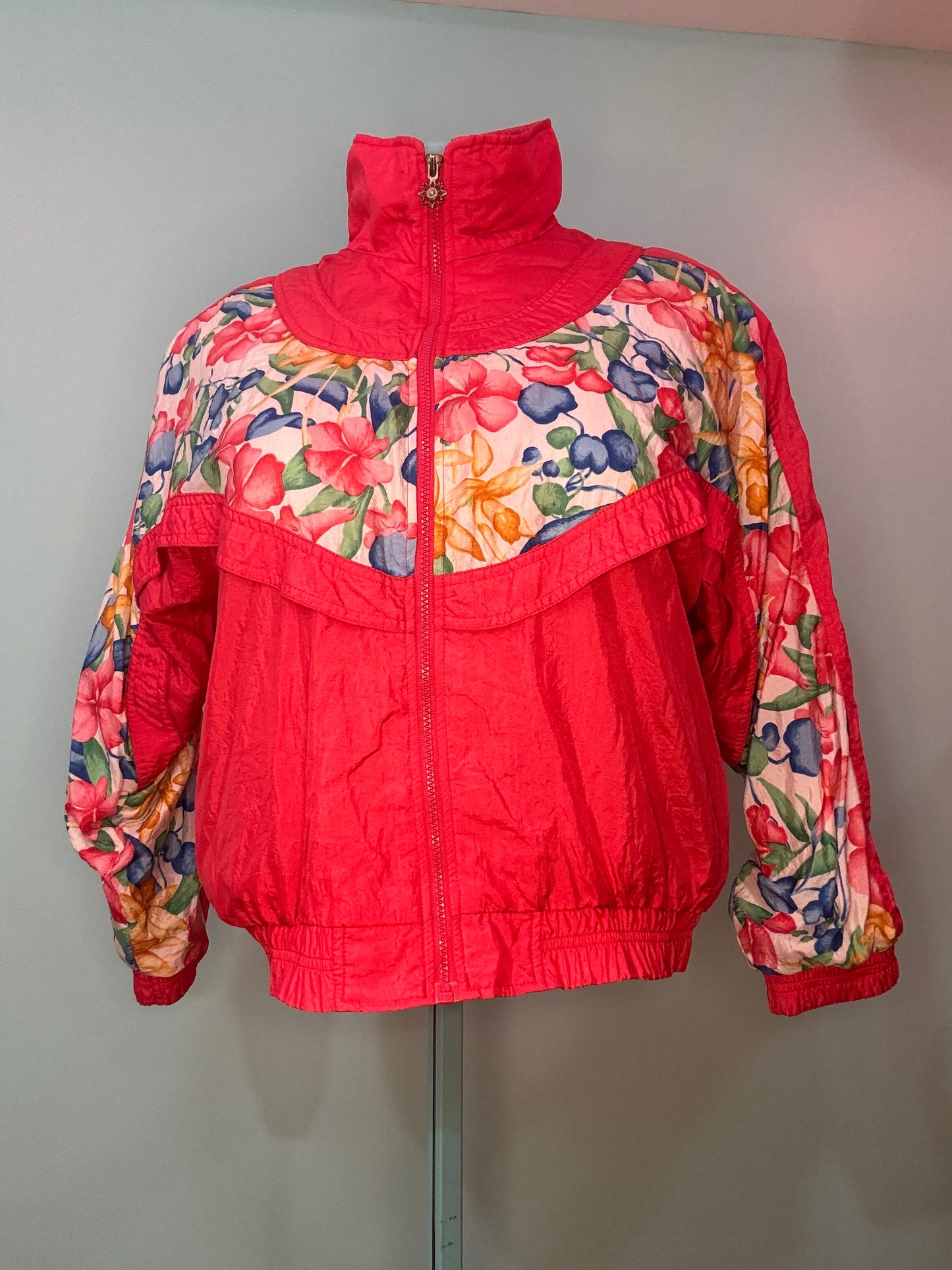 "LAVON" PINK AND FLORAL WINDBREAKER