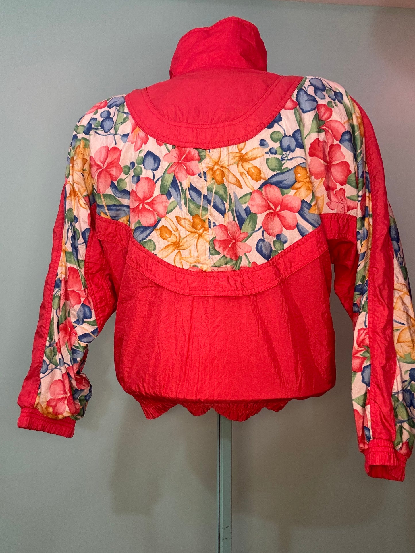 "LAVON" PINK AND FLORAL WINDBREAKER