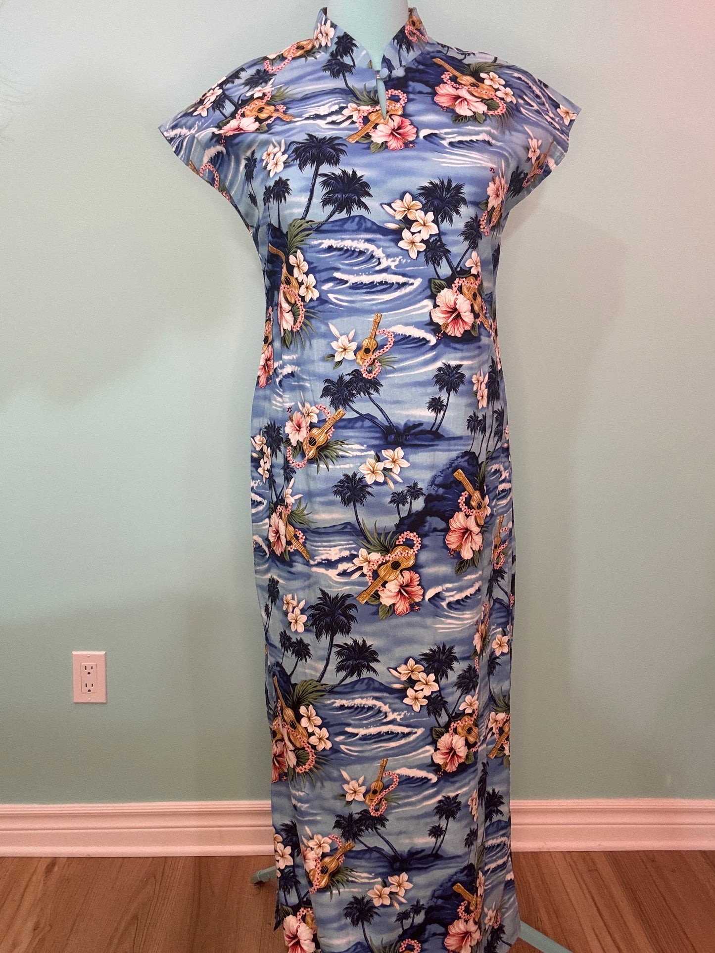 "HILO HATTIE" 2000'S BLUE QIPAO STYLE FLORAL DRESS