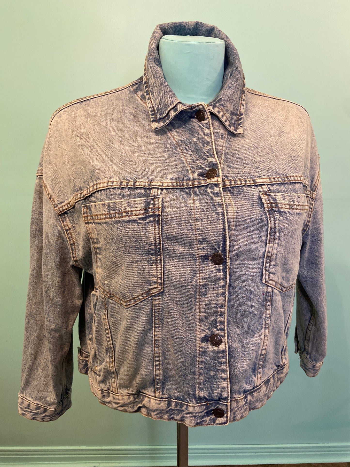 "FREE PEOPLE" ***NEW WITH TAGS DENIM JACKET