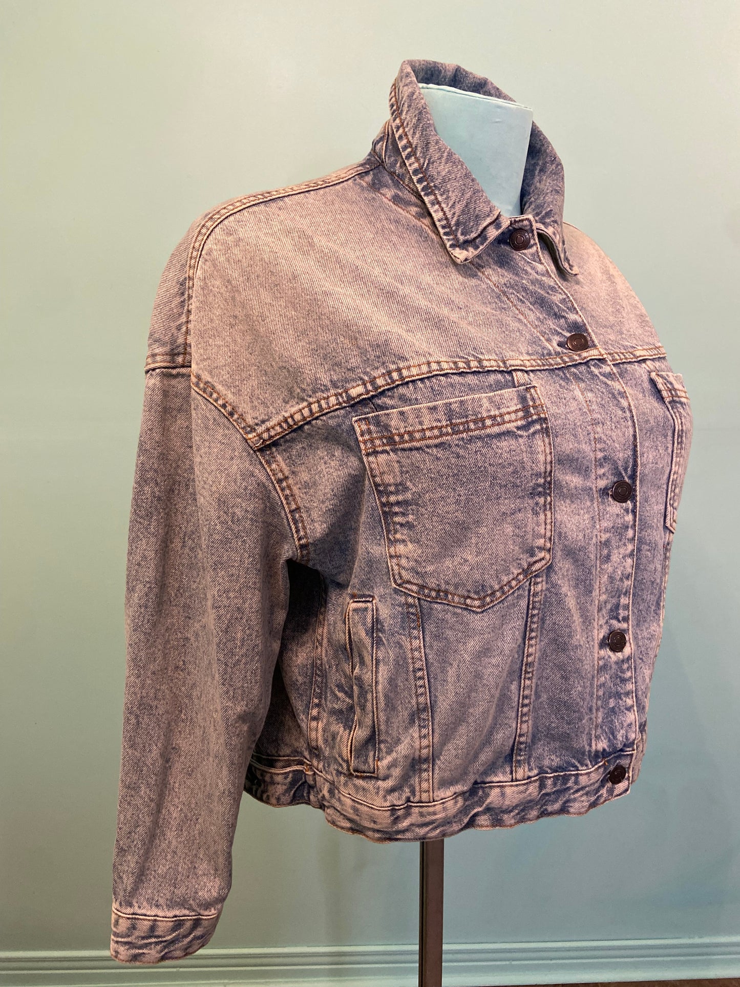 "FREE PEOPLE" ***NEW WITH TAGS DENIM JACKET