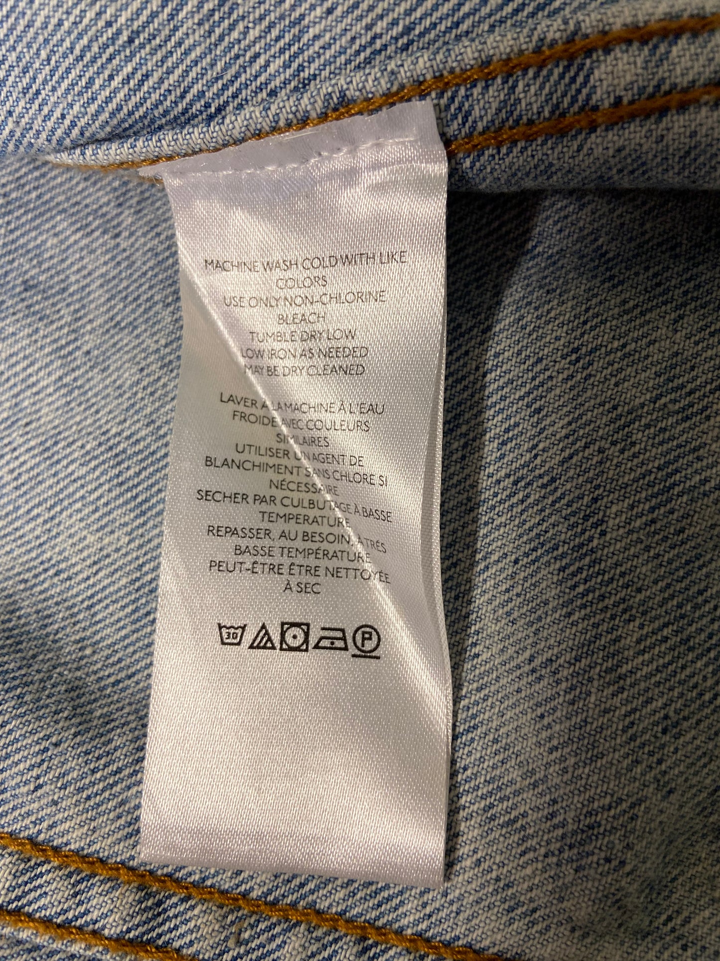 "FREE PEOPLE" ***NEW WITH TAGS DENIM JACKET