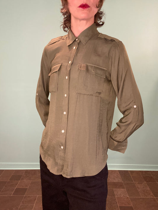 "BANANA REPUBLIC" DILLON CLASSIC FIT SHIRT IN ARMY GREEN