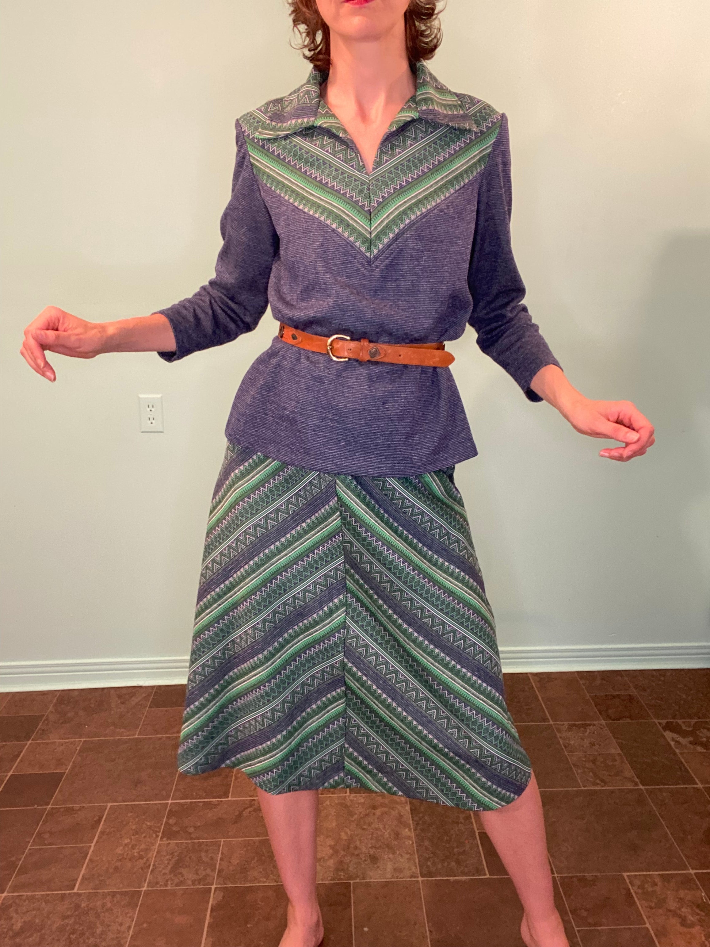 MATCHING SETS – BAD MODEL