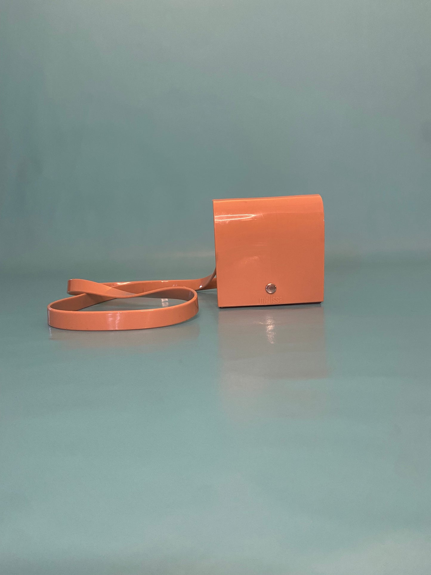 "MELISSA" JELLY CROSS BODY BAG IN TAN