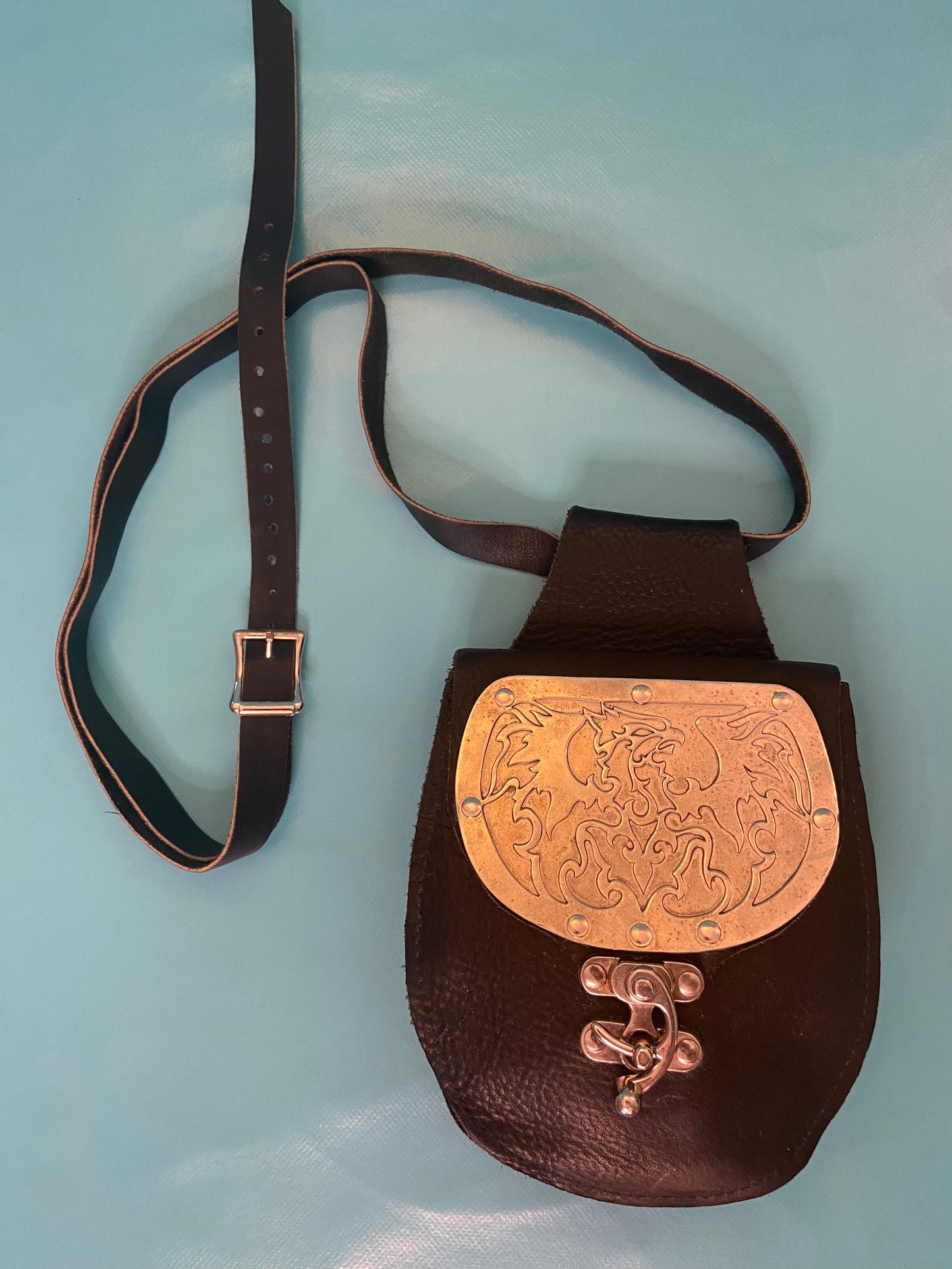 VINTAGE BLACK LEATHER "SPORRAN" BAG