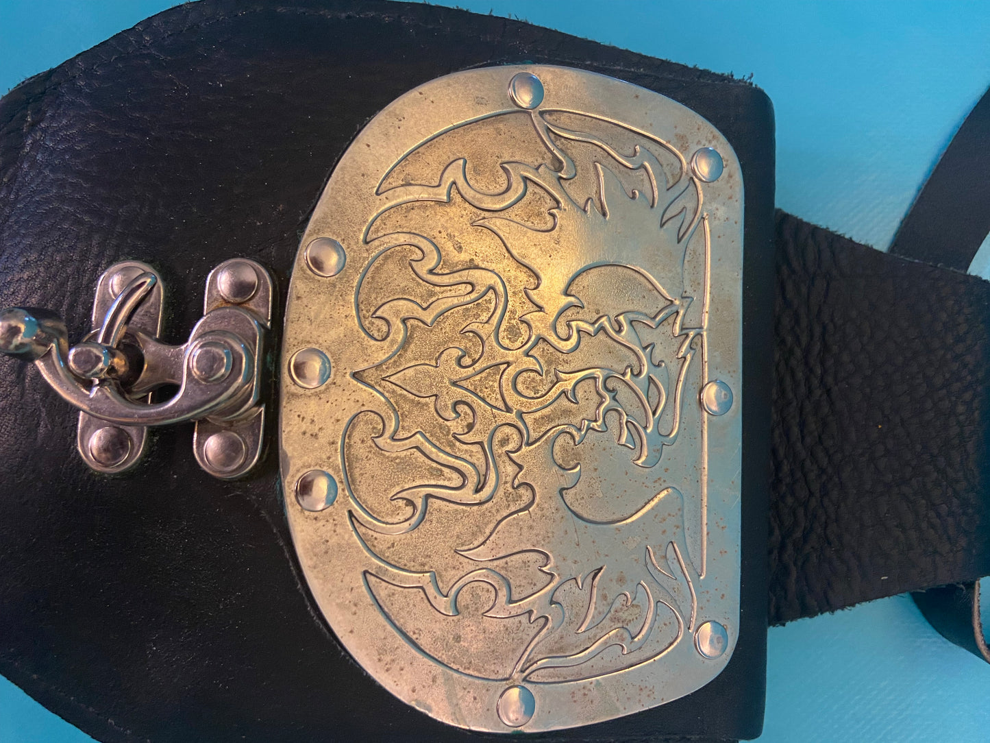 VINTAGE BLACK LEATHER "SPORRAN" BAG