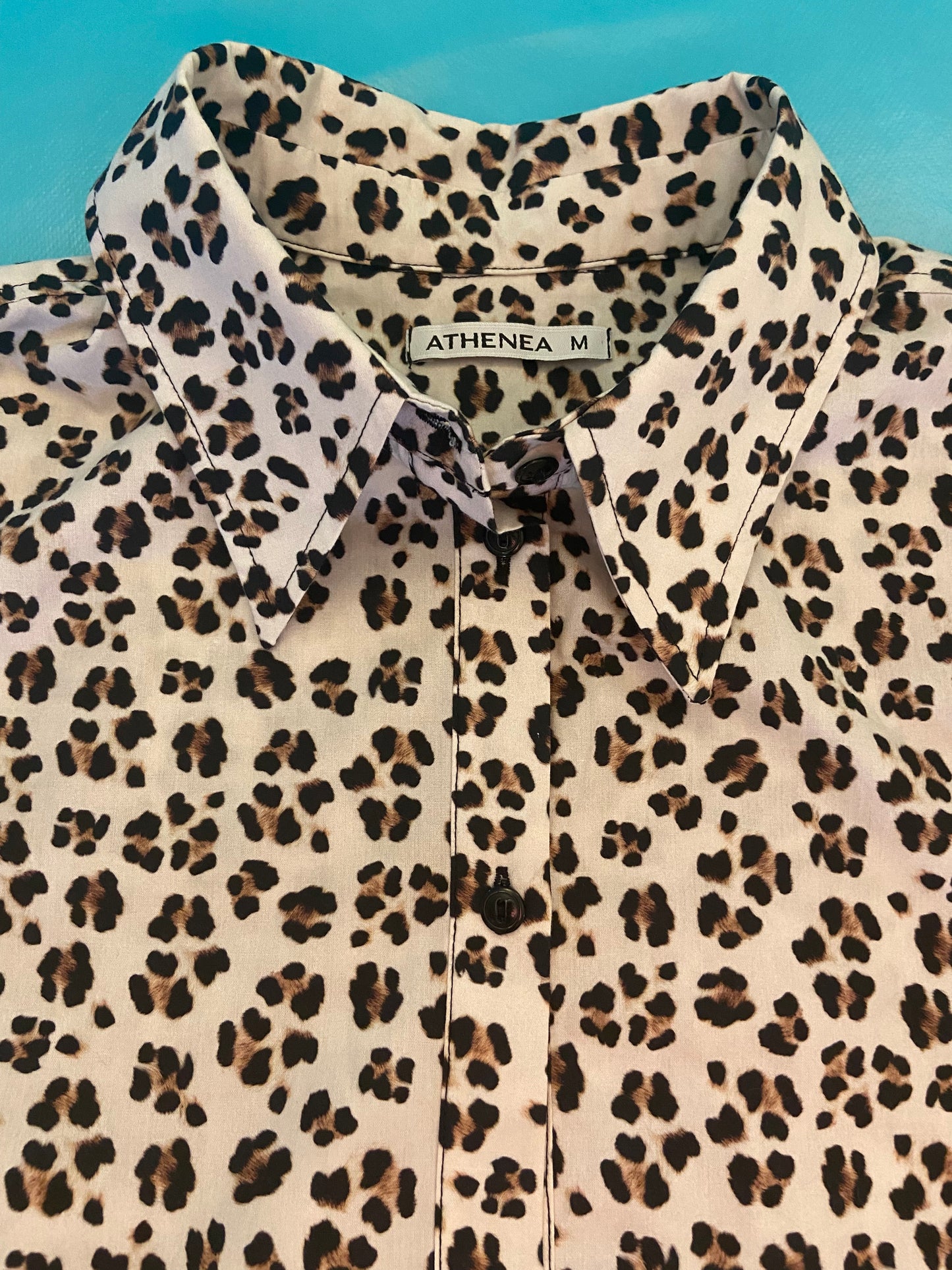 LEOPARD PRINT %100 COTTON DRESS SHIRT ***NEVER WORN