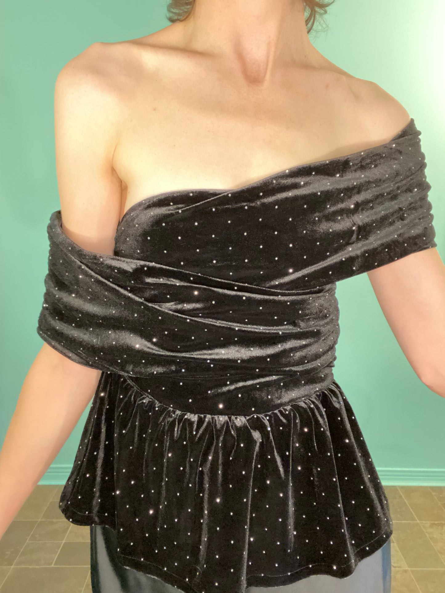 VELVET AND TINY RHINESTONE OFF THE SHOULDER TOP