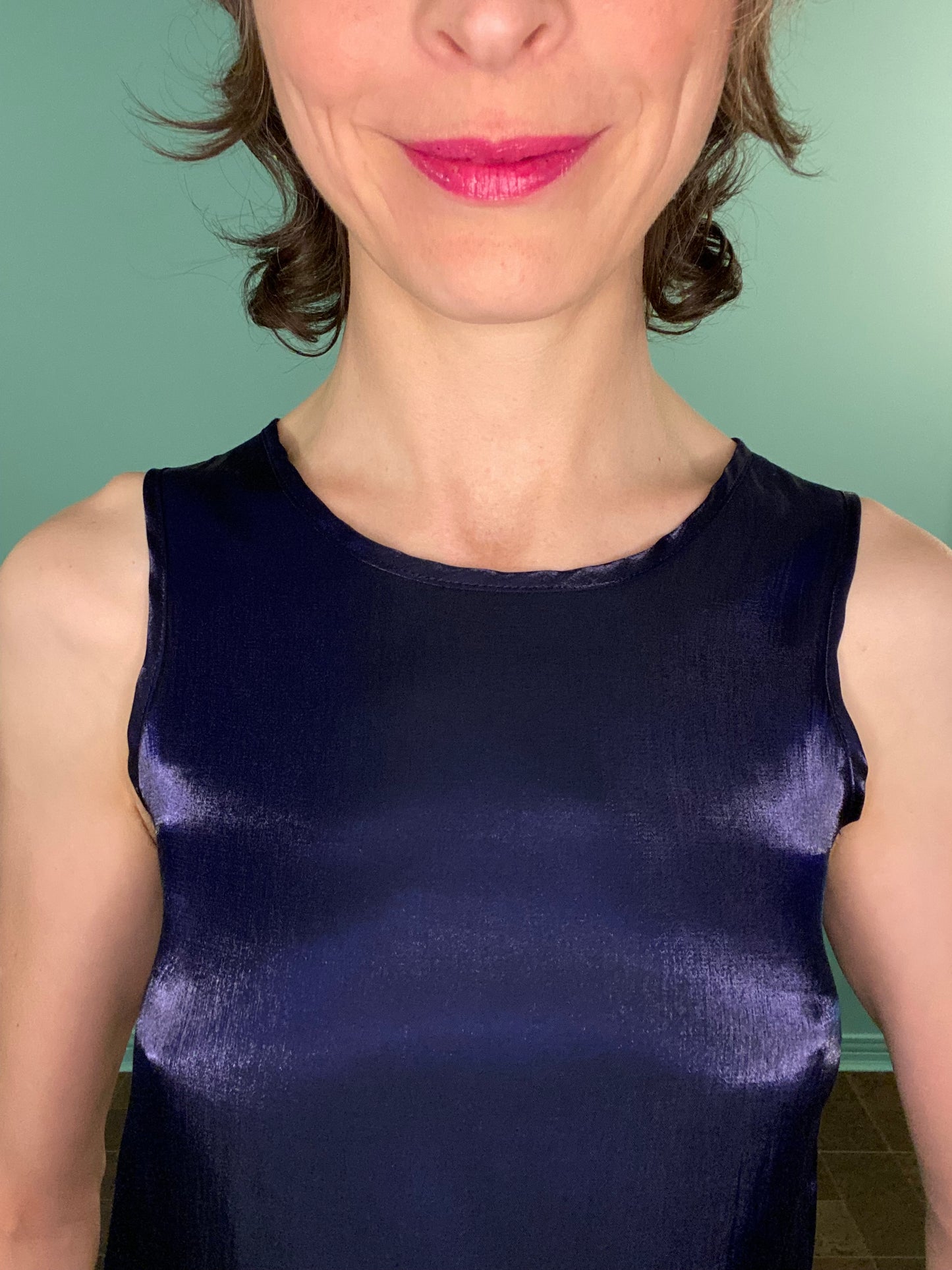 VINTAGE 90'S "LAURA PETITES" IRREDESCENT SLEEVELESS TOP