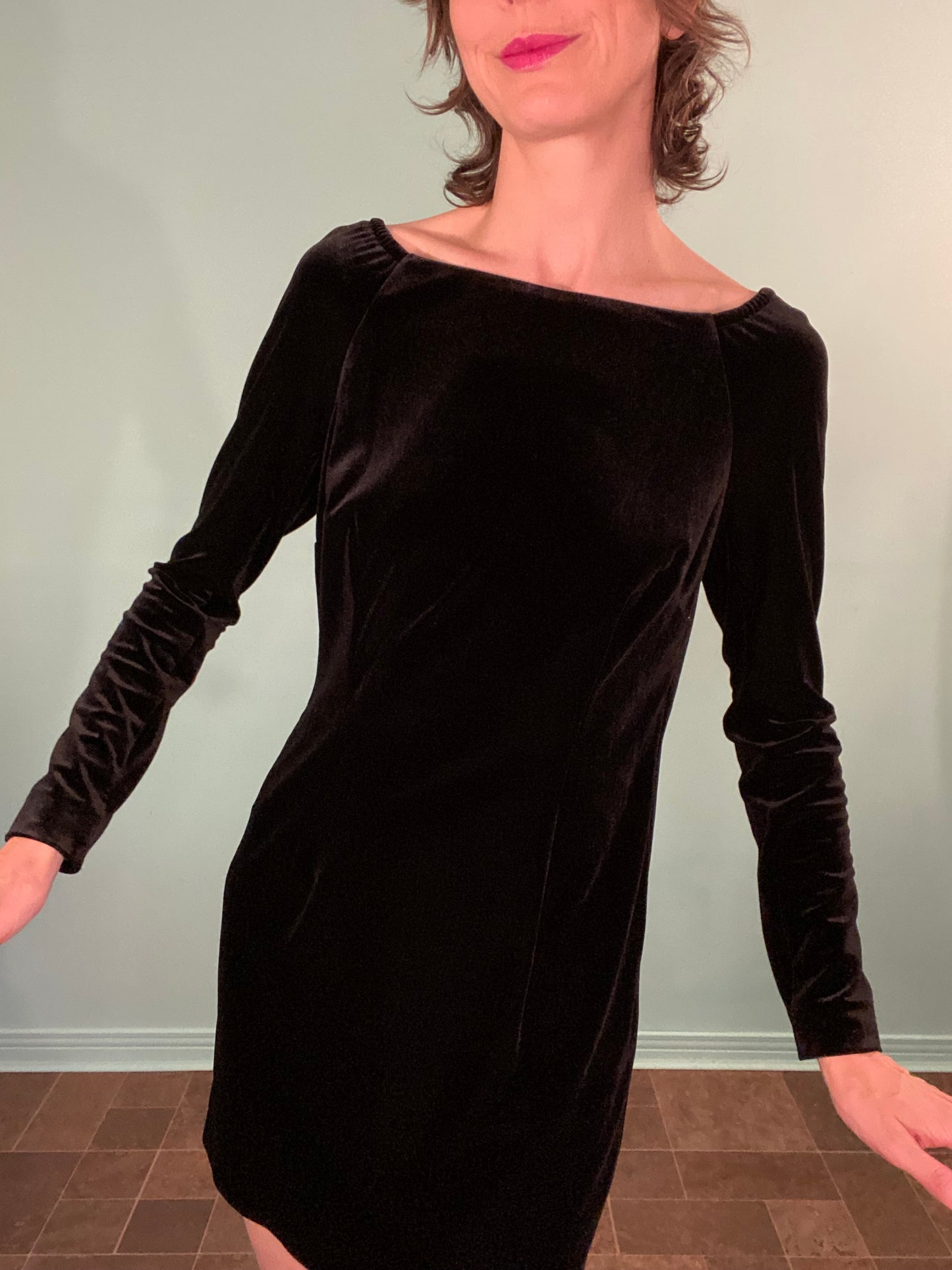 "MARCIANO" LONG SLEEVE STRETCH VELVET FULL LACE UP BACK, BLACK MINI DRESS