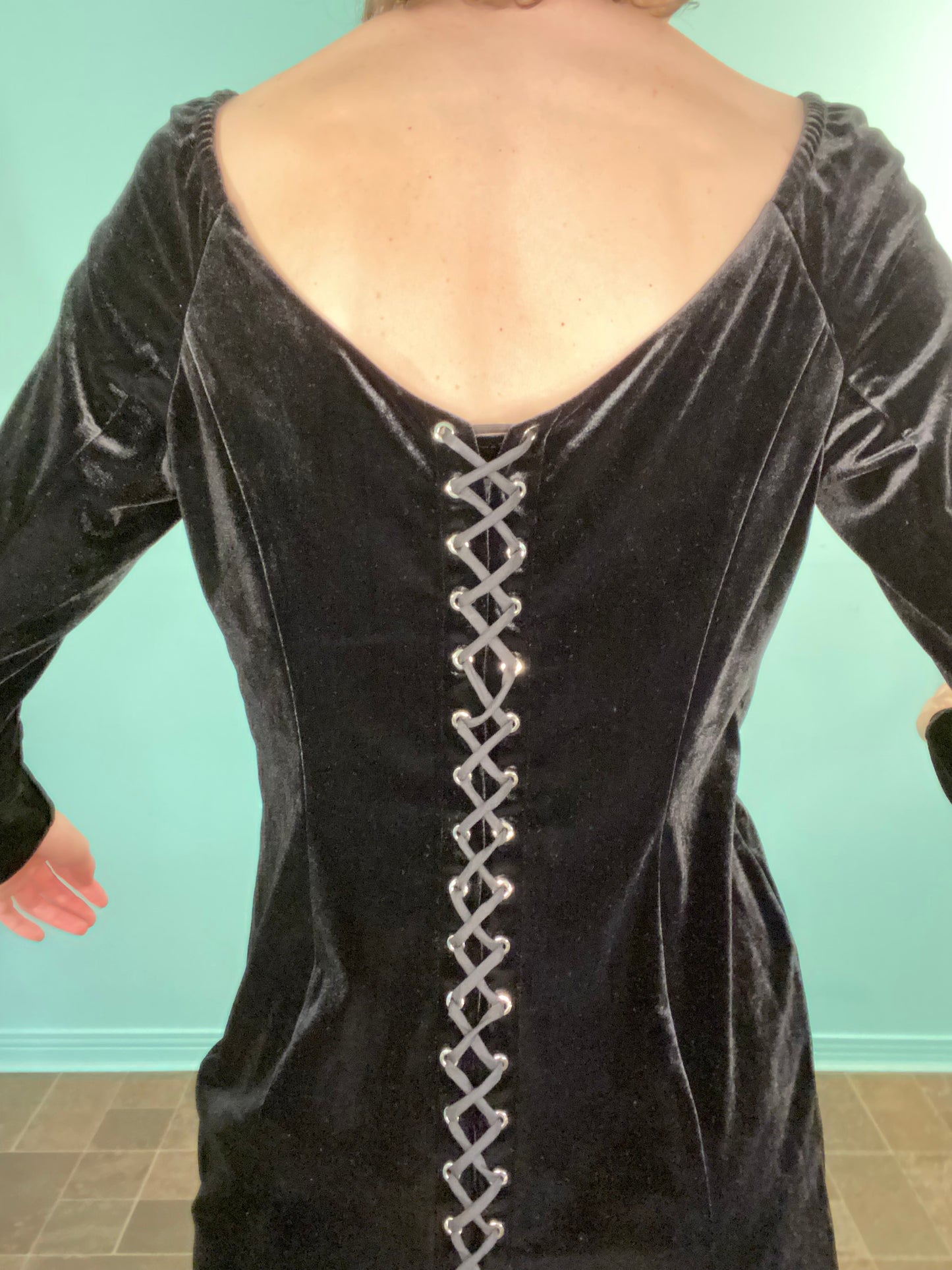 "MARCIANO" LONG SLEEVE STRETCH VELVET FULL LACE UP BACK, BLACK MINI DRESS