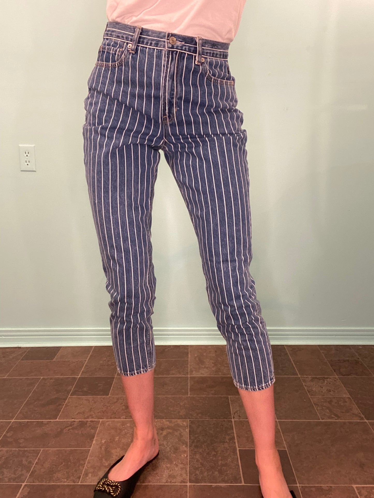 "AMERICAN EAGLE" TAPERED DARK DENIM AND WHITE PINSTRIPE JEANS