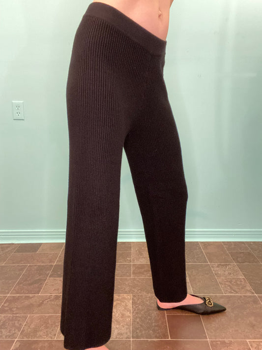 "TRUTH BY REPUBLIC" ***NEW WITH TAGS BLACK SWEATER PANTS