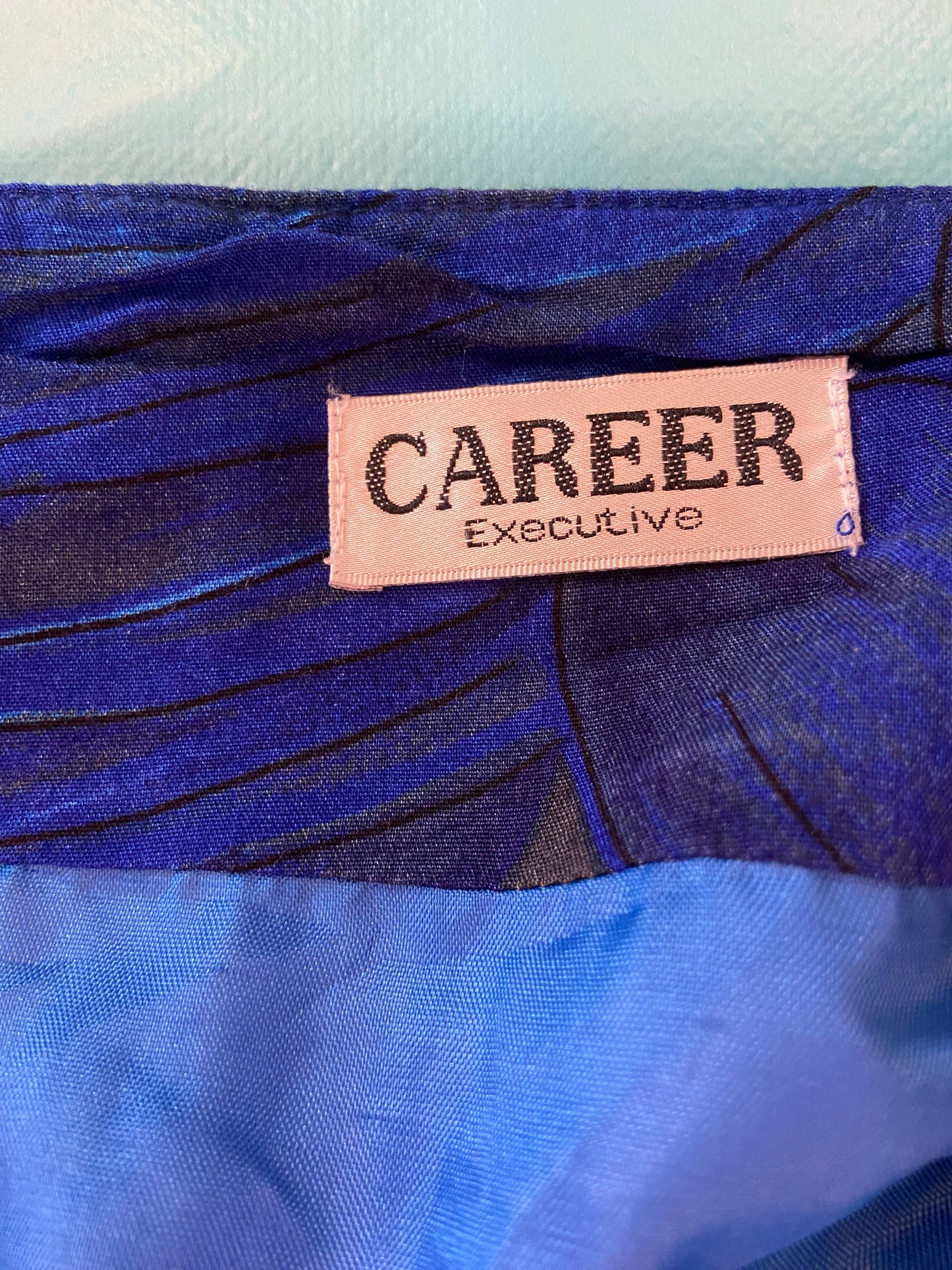 VINTAGE HIGH WAISTED "CAREER" SKIRT