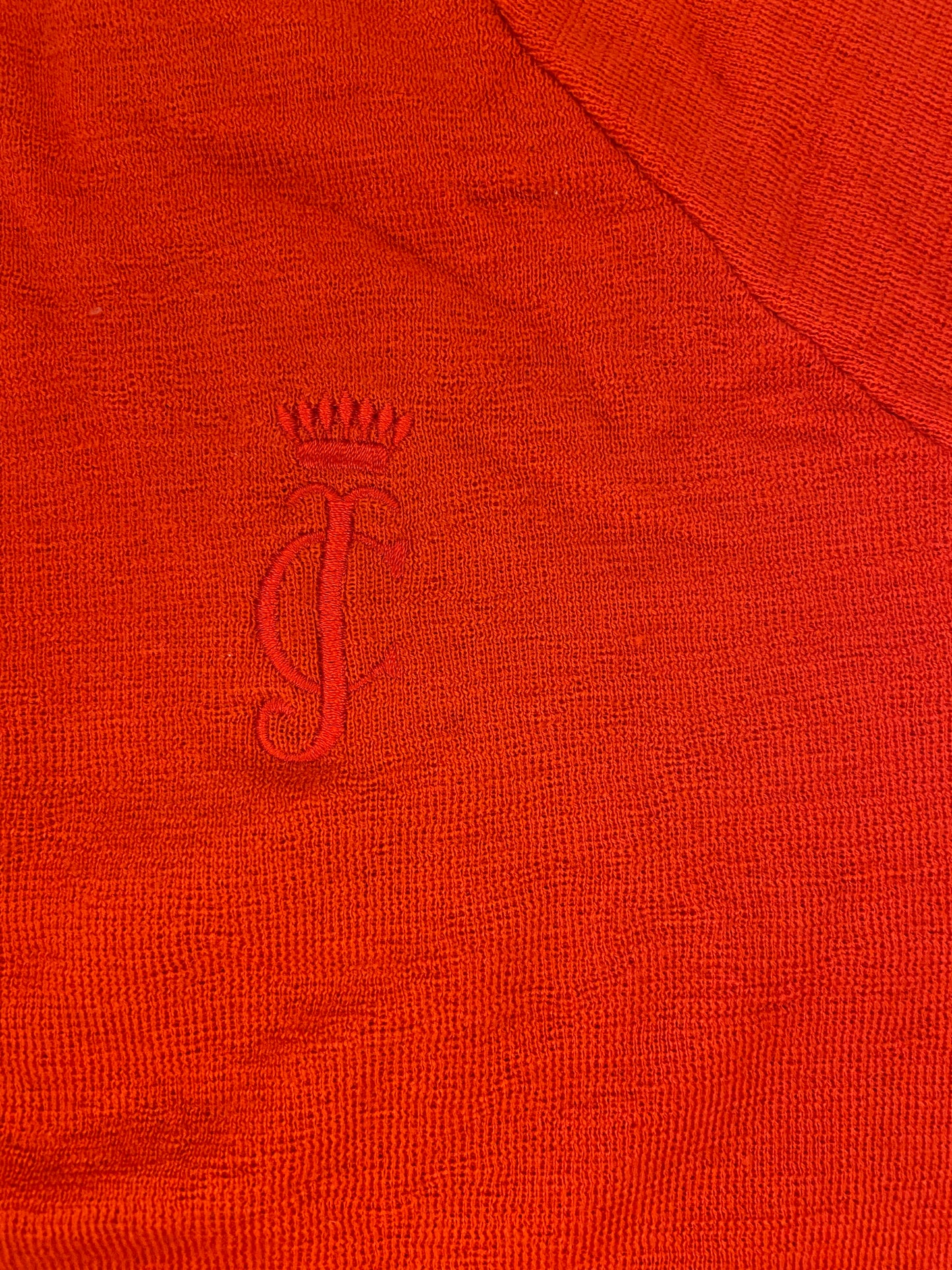 SUPER RARE VINTAGE Y2K "JUICY" %100 WOOL LOGO SWEATER