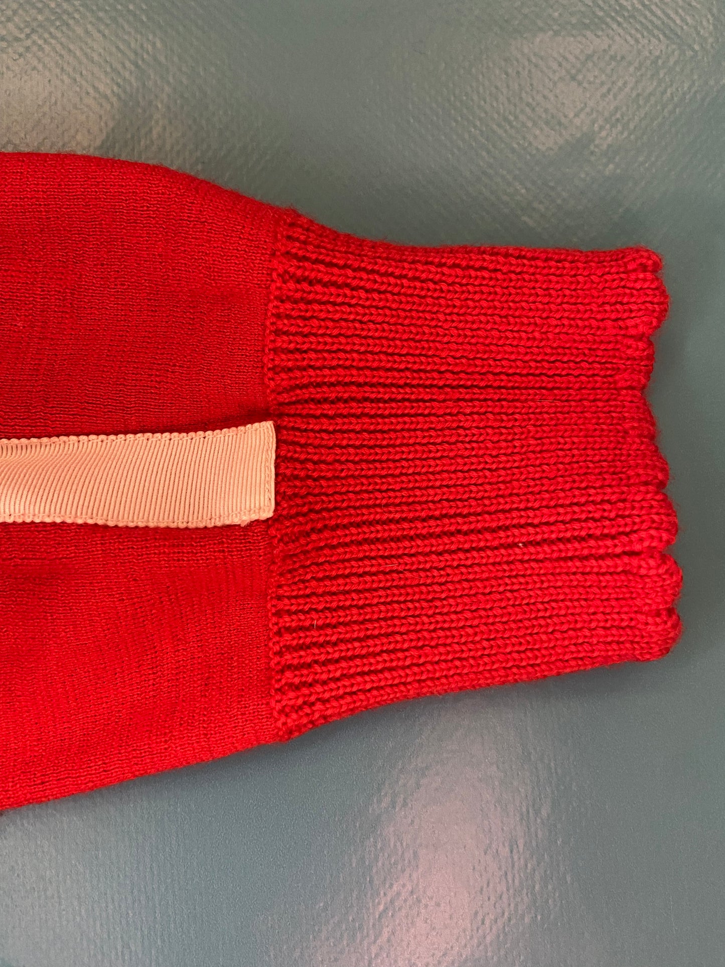 SUPER RARE VINTAGE Y2K "JUICY" %100 WOOL LOGO SWEATER