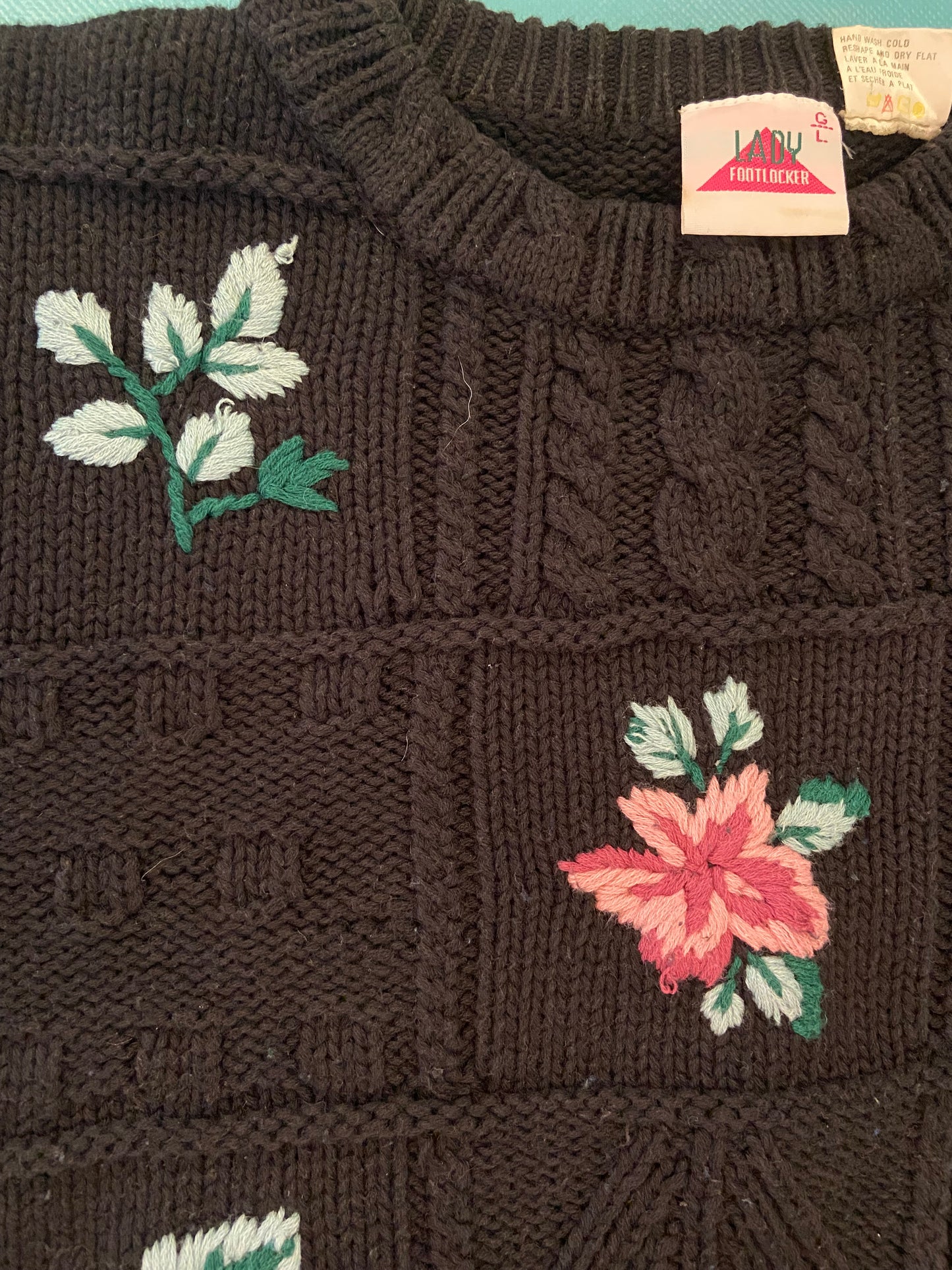 VINTAGE "LADY FOOTLOCKER" BLACK FLORAL AND LATTICE SWEATER