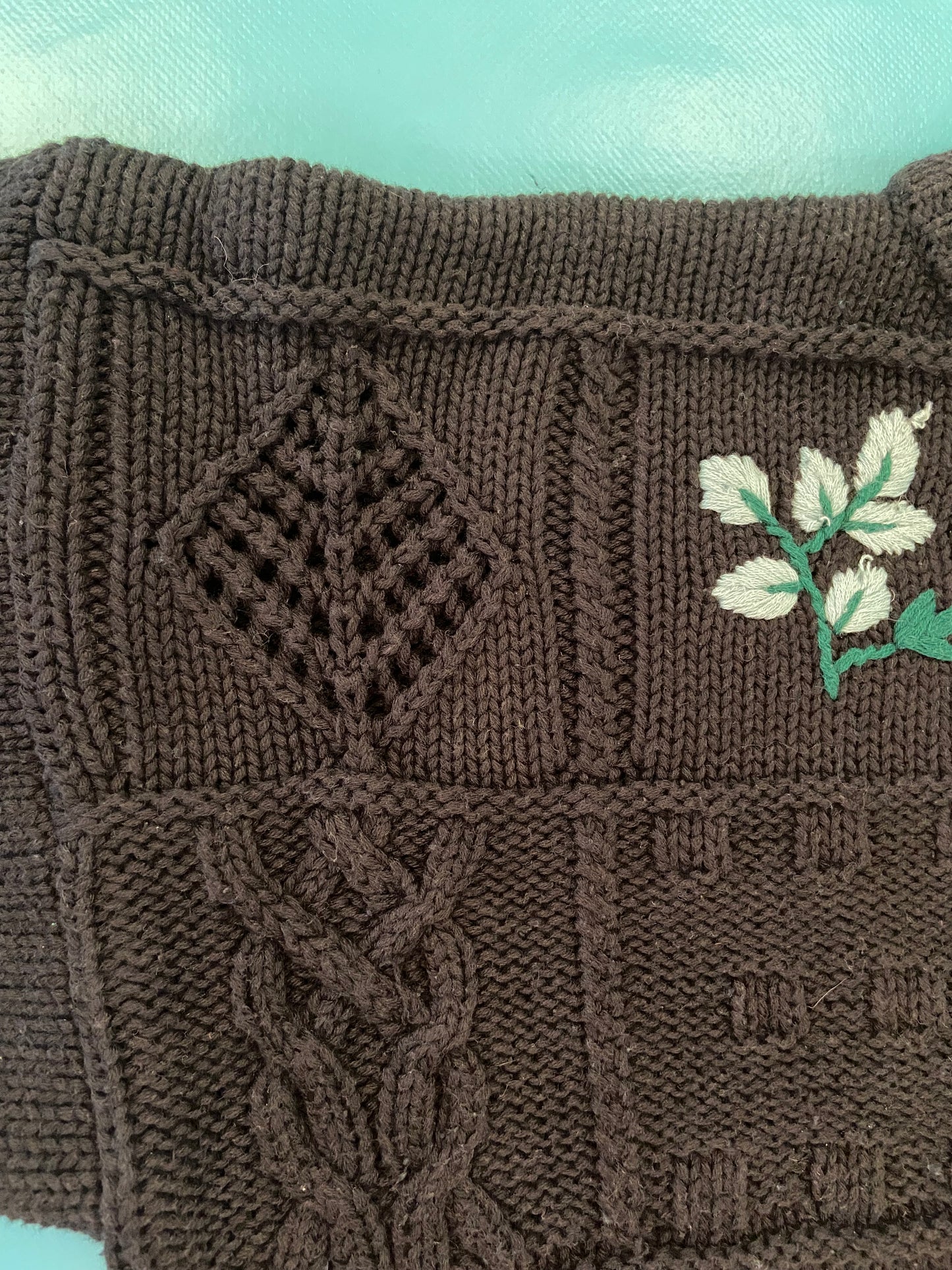 VINTAGE "LADY FOOTLOCKER" BLACK FLORAL AND LATTICE SWEATER