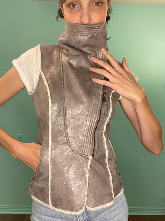SLEEK "GUESS" FAUX SHEARLING METALLIC SILVER VEST