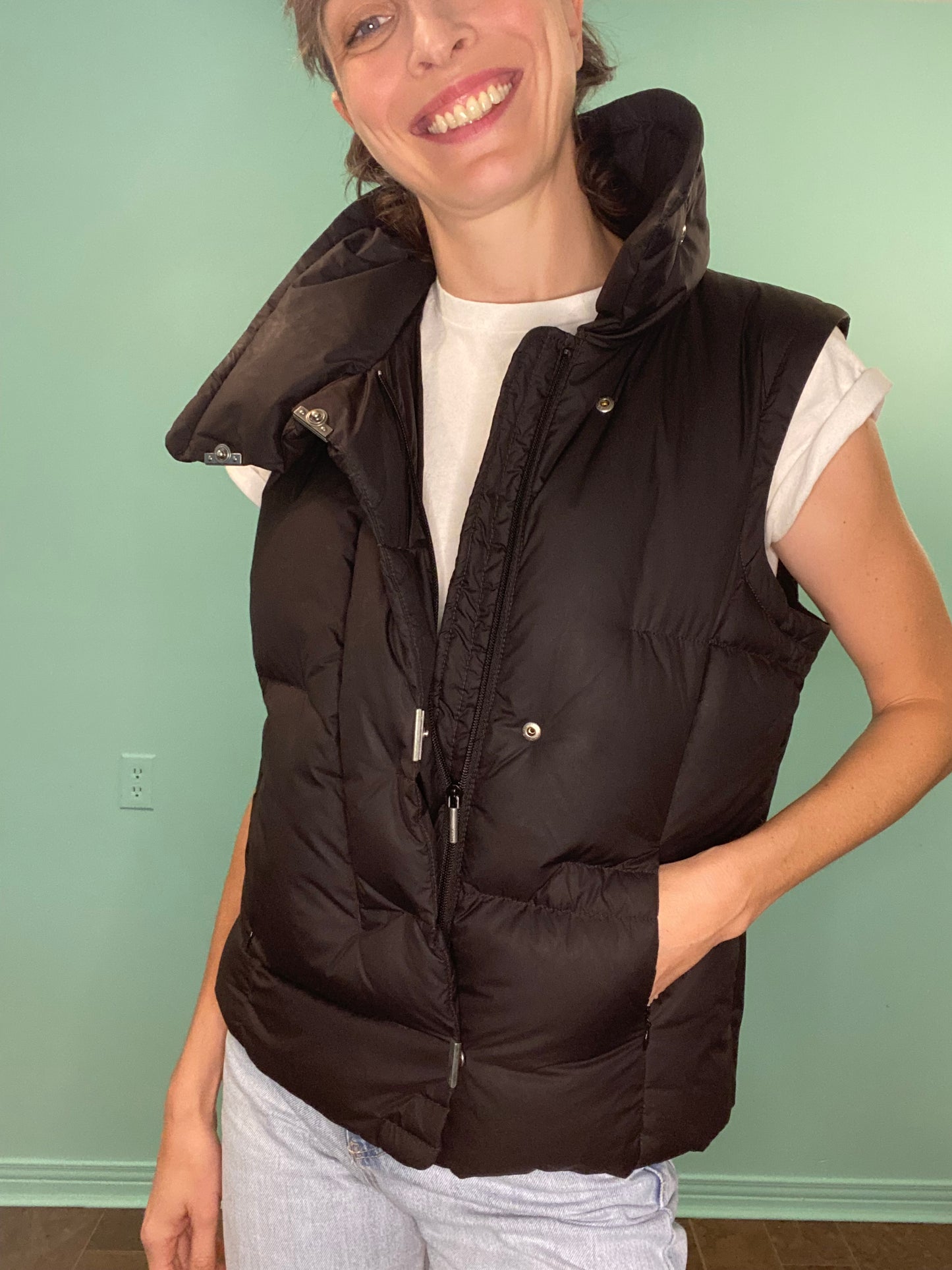"MEXX" BLACK PUFFER DOWN VEST