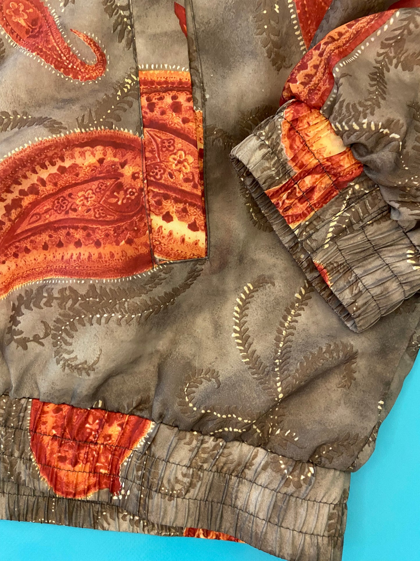VINTAGE "IMAGE" PAISLEY PRINT WIND BREAKER