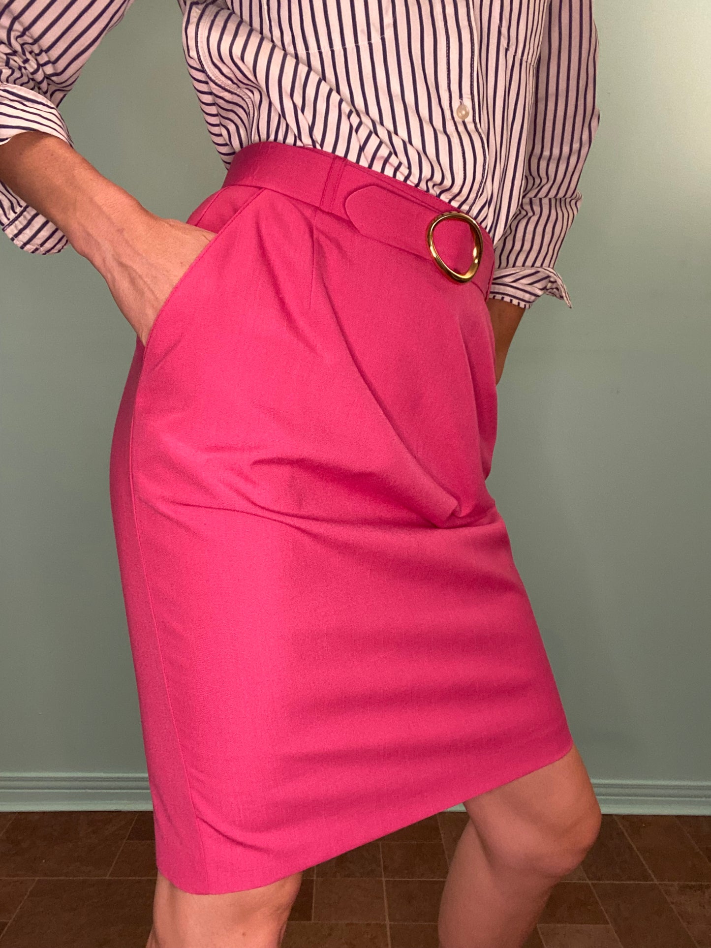 VINTAGE "MARKS & SPENCERS" PINK PENCIL SKIRT