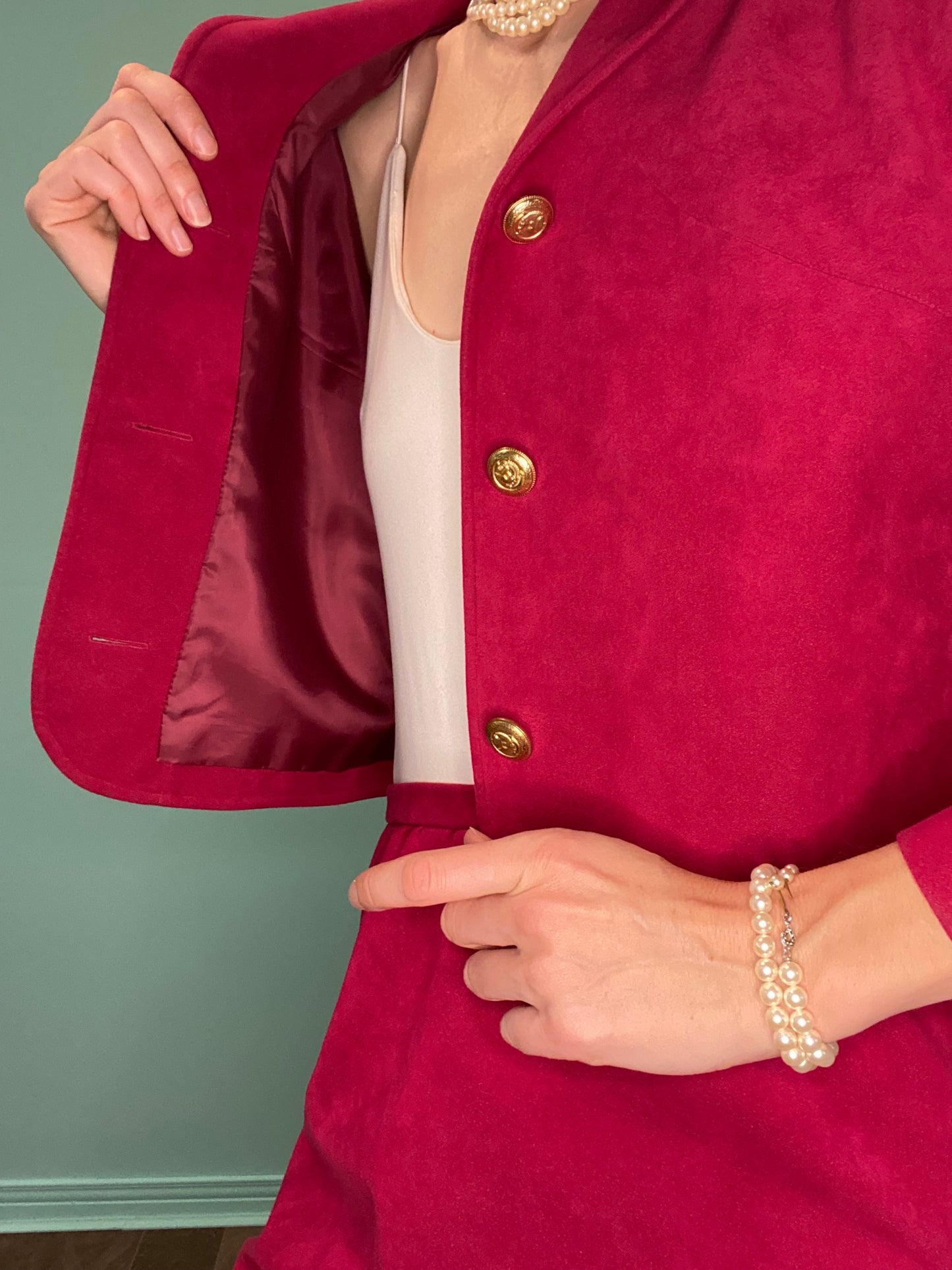 VINTAGE RASBERRY COLOURED FAUX SUEDE SUIT