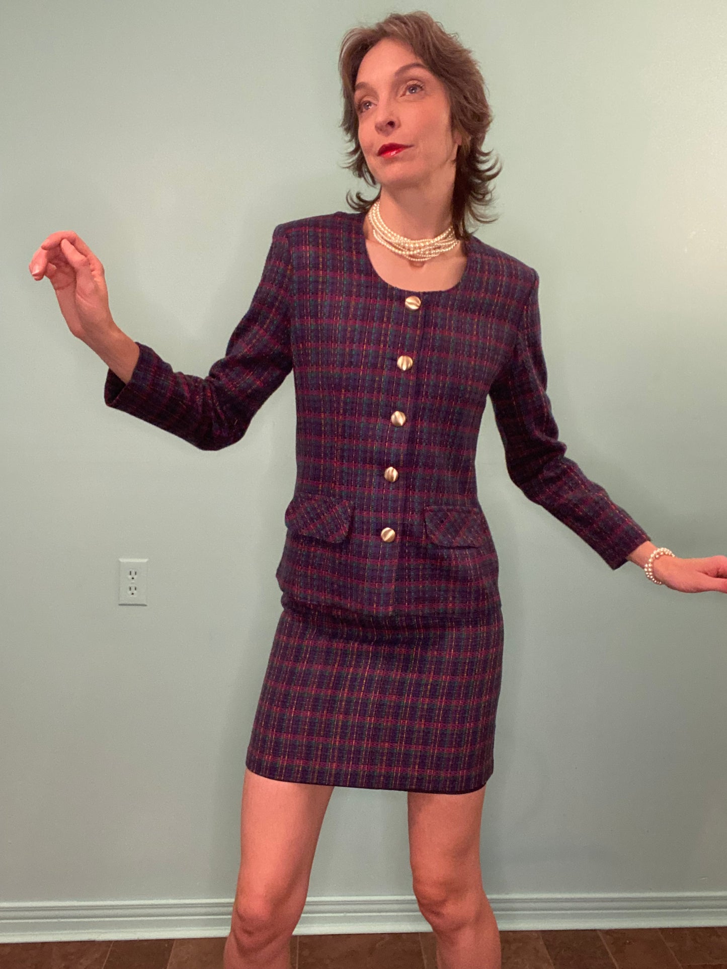 VINTAGE "REITMANS LIFE STYLE" PURPLE PLAID SUIT