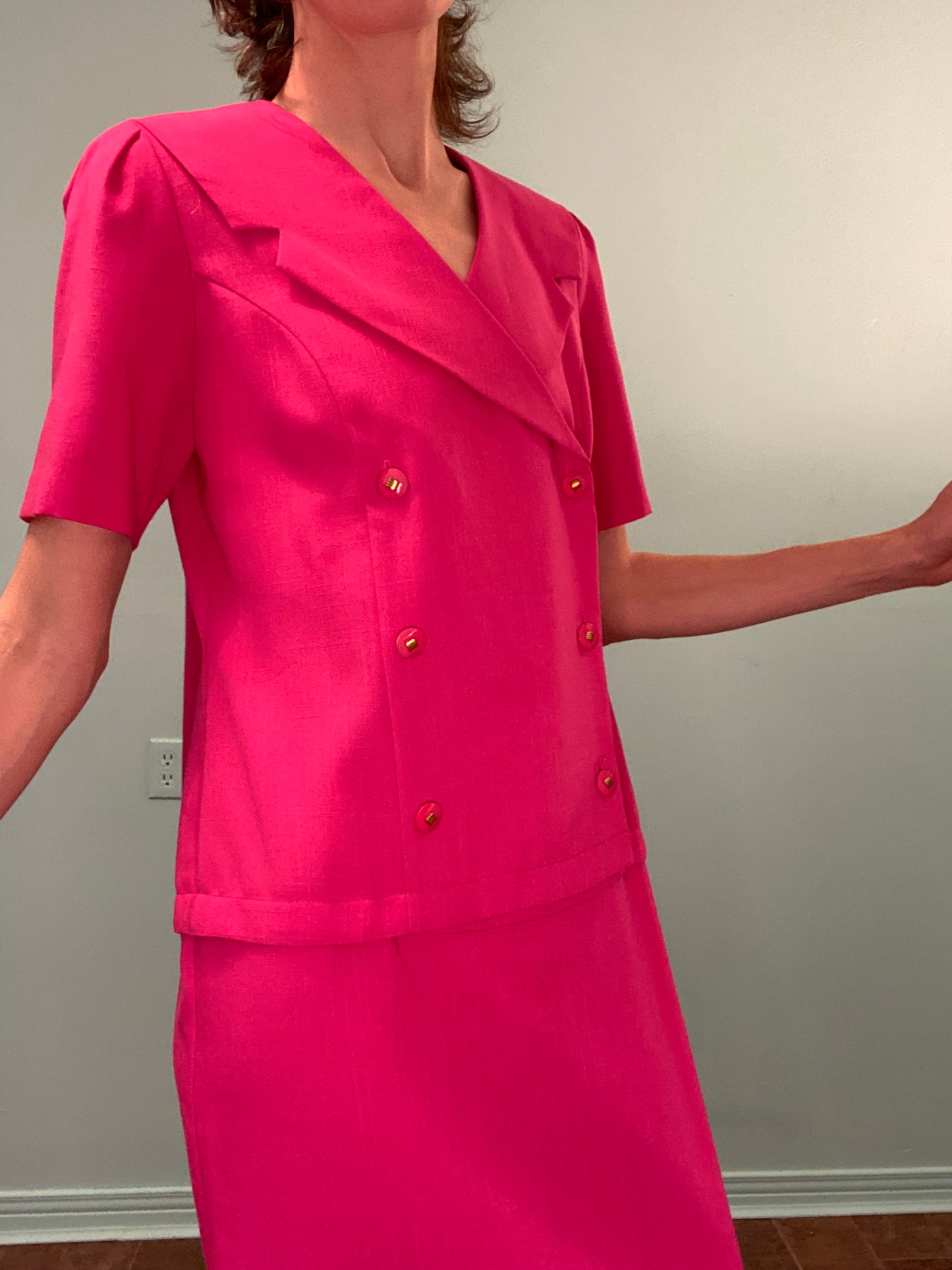 VINTAGE "D'ALLAIRDS" FUCHSIA SUIT DRESS