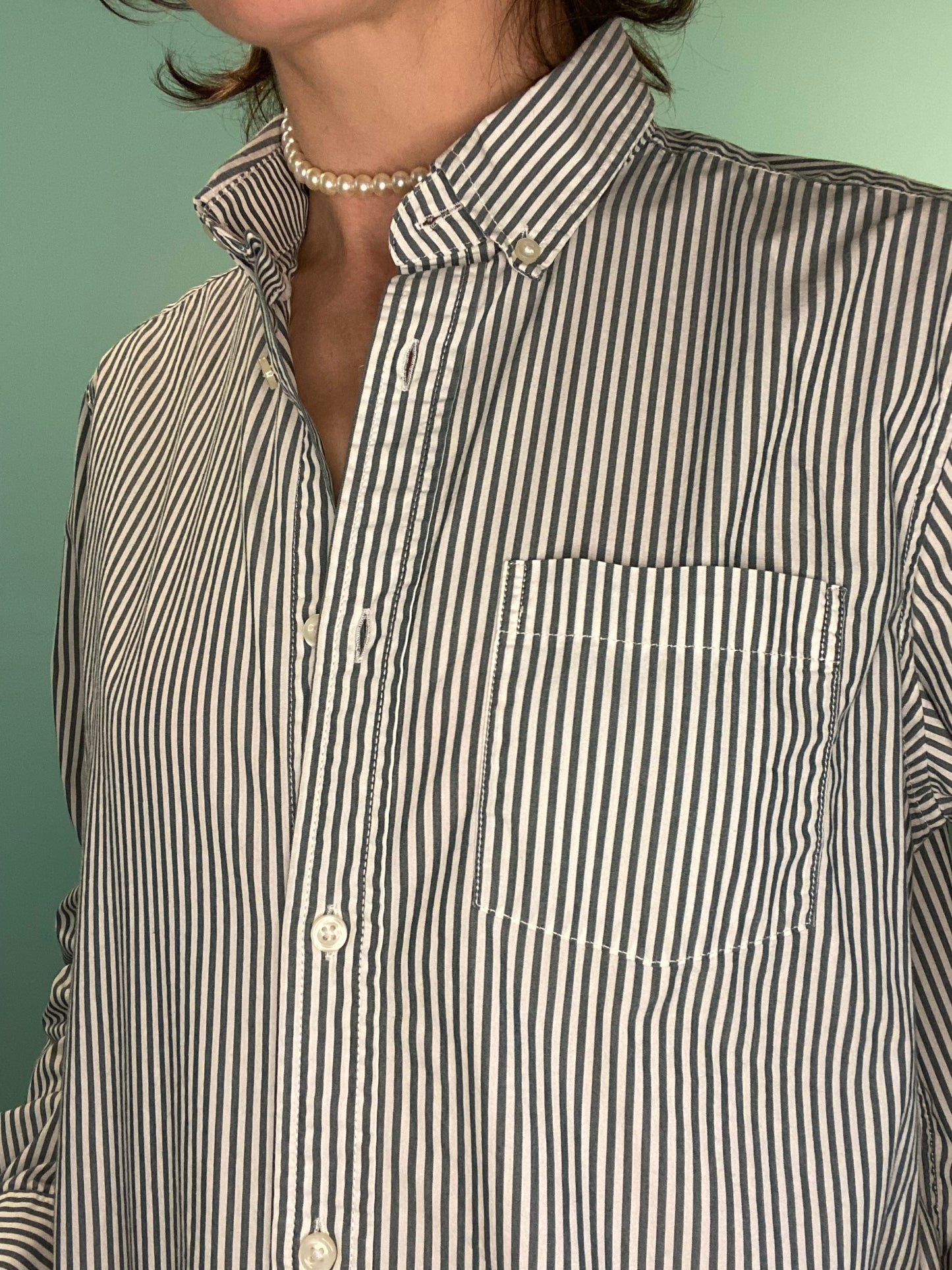 CLASSIC "GAP" STRIPED OFFICE SHIRT