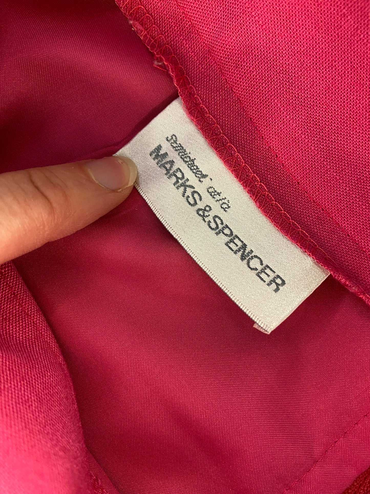 VINTAGE "MARKS & SPENCERS" PINK PENCIL SKIRT