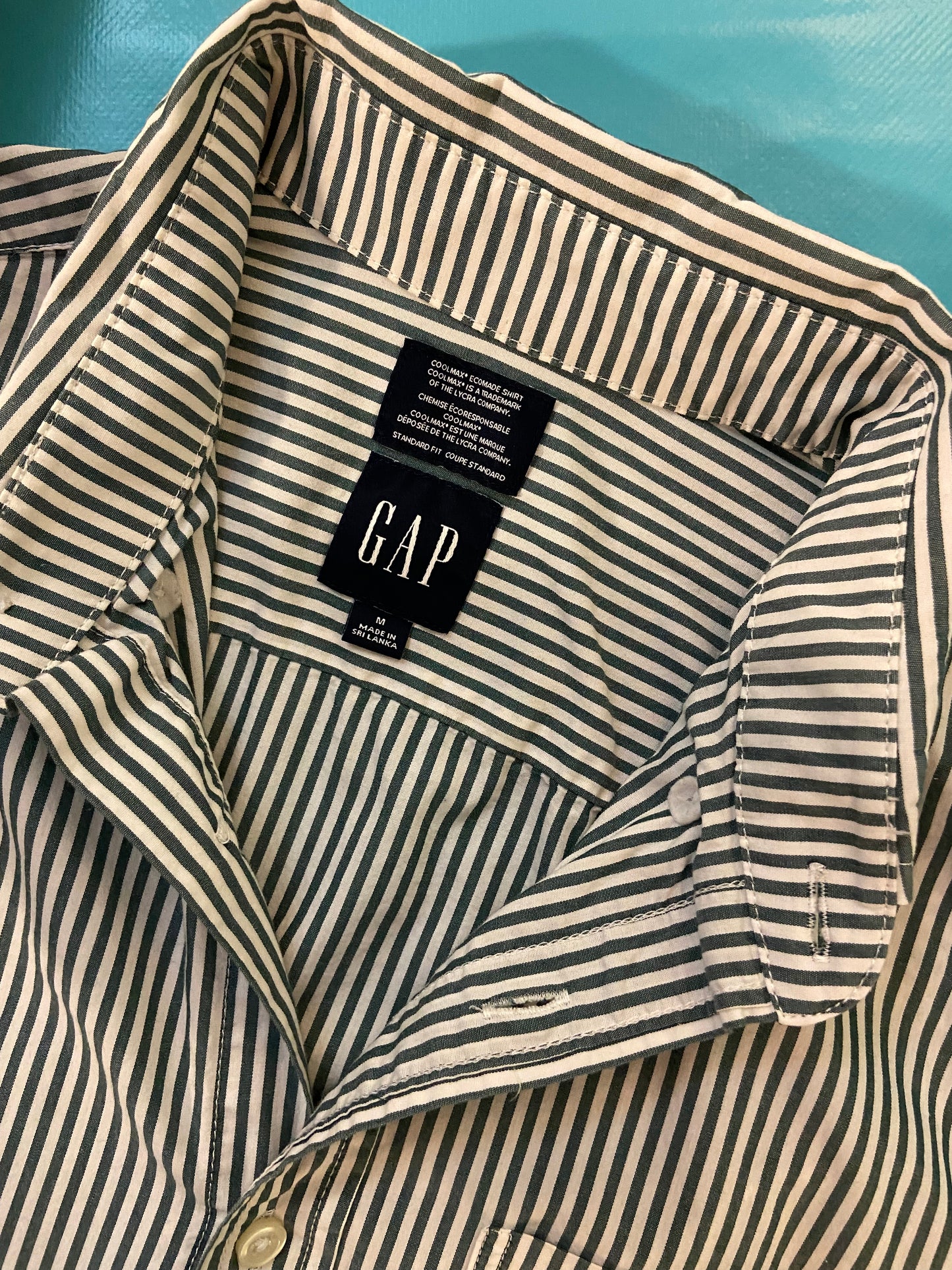 CLASSIC "GAP" STRIPED OFFICE SHIRT