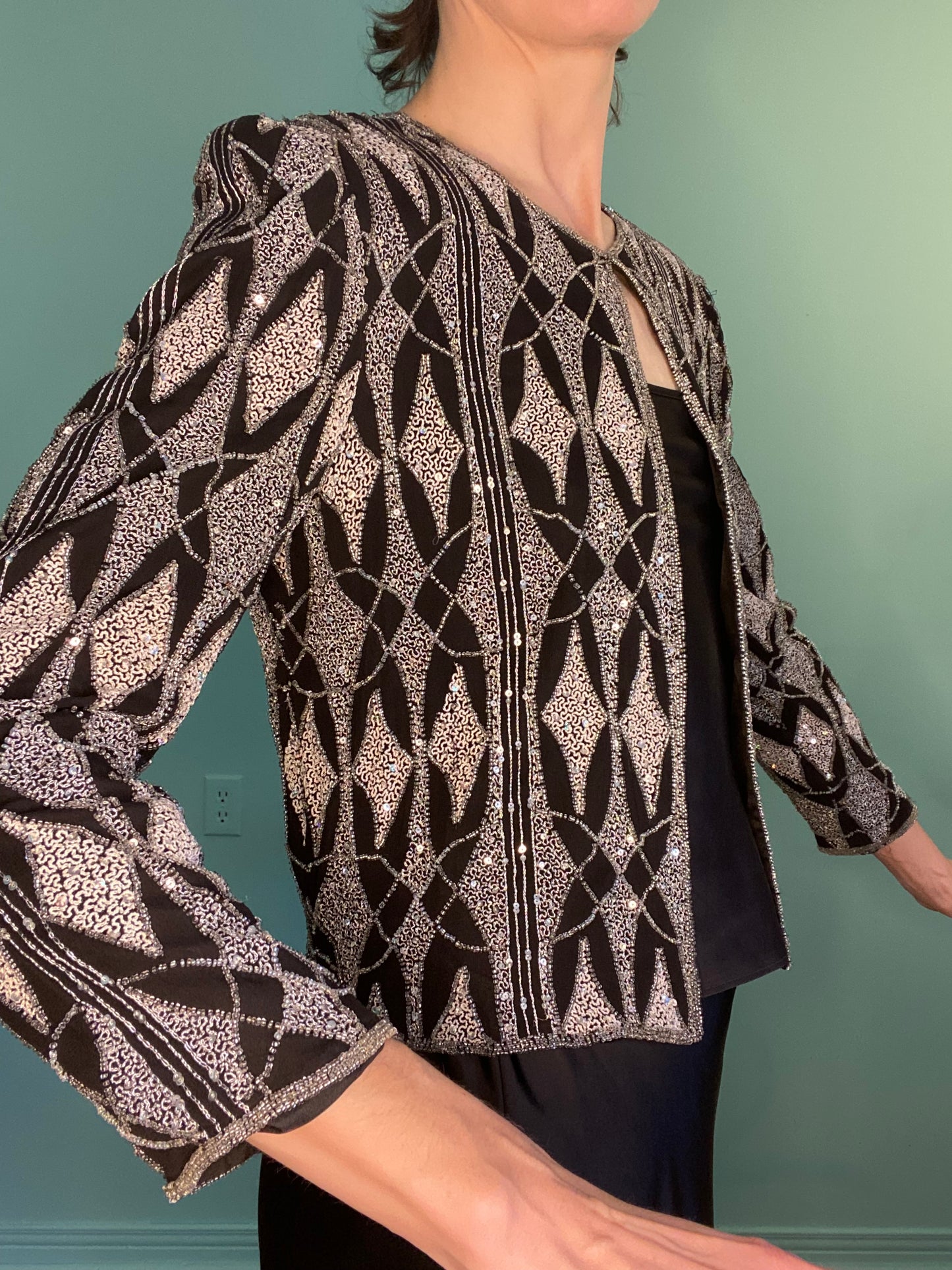 VINTAGE "PAPELLE BOUTIQUE" SEQUIN EVENING JACKET WITH DIAMOND PATTERN