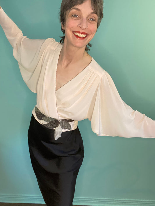 VINTAGE "GRACE-LA BOUTIQUE" SEQUIN EMBELLISHED BATWING TOP